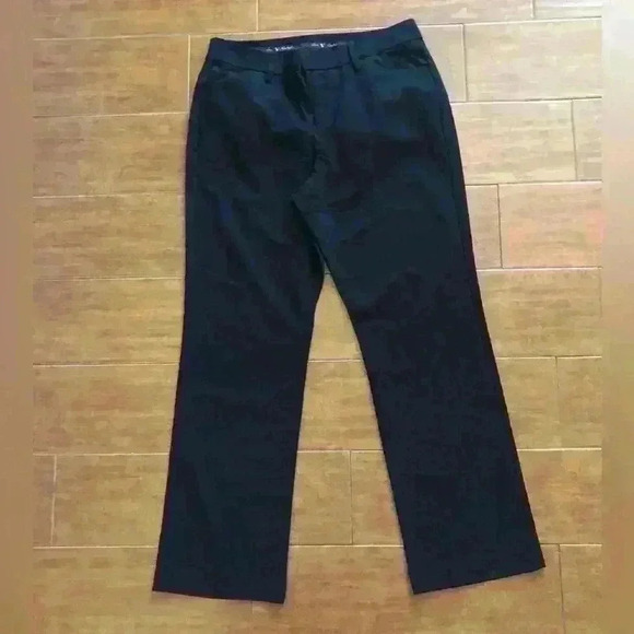 VTG GLORIA VANDERBILT BLACK CAREER PANTS STRAIGHT LEG 8 PETITE - Picture 1 of 6